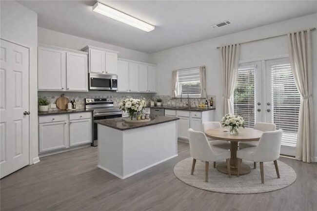 Photo - 1805 Liberty Pkwy NW