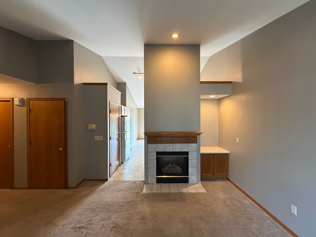 Photo - 514 Pheasant Dr Unit 516