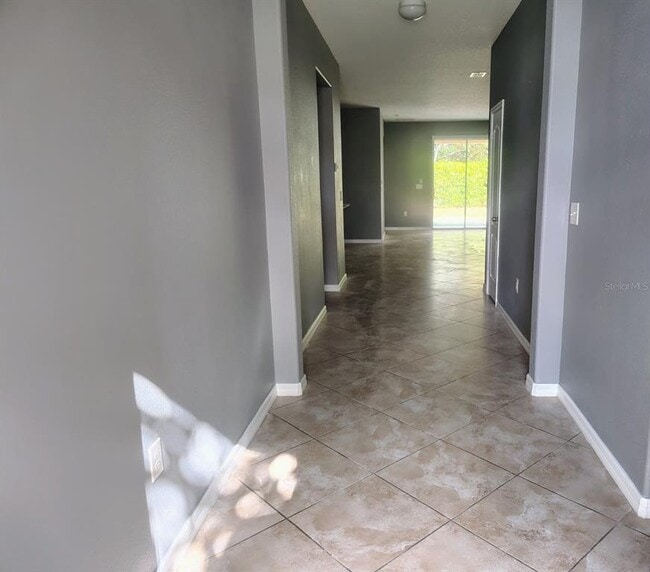 Photo - 2288 Grantham Ave