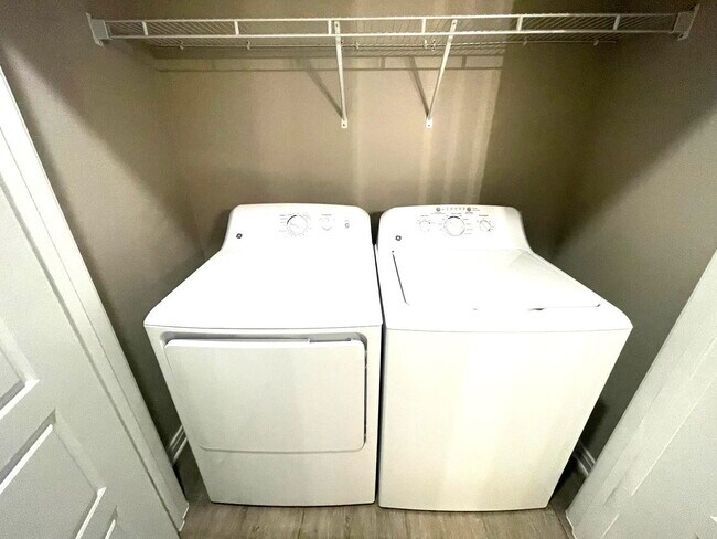 Photo - 300 Willow Grv Wy Unit 01143