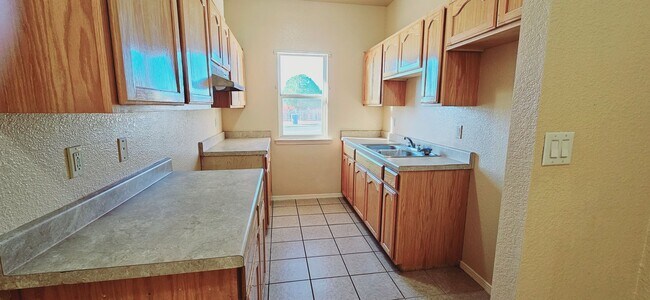 Photo - 3901 Van Buren Ave Unit B