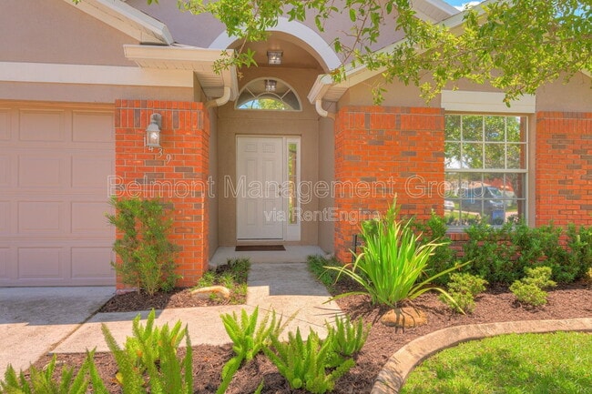 Photo - 1439 Sunningdale Way
