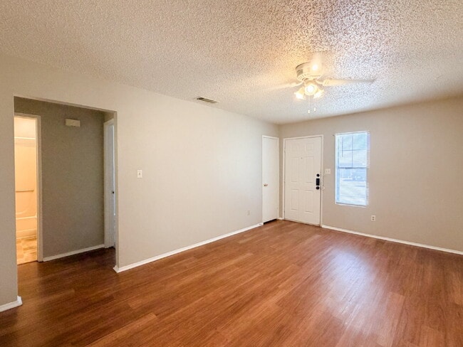 Photo - Charming 2 Bed, 2 Bath home in Keller