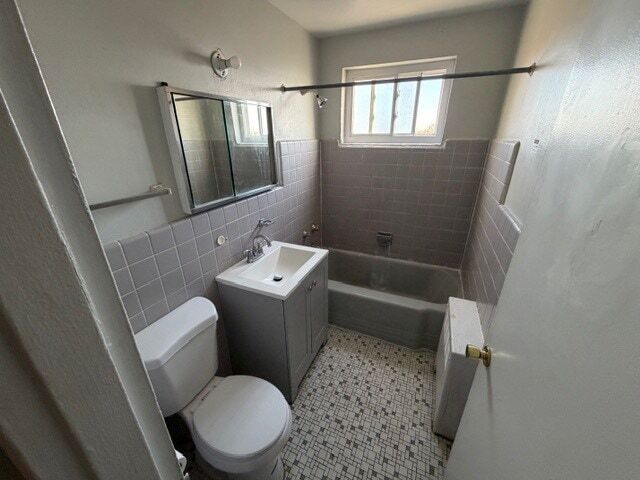 Photo - 6103 N Seeley Ave