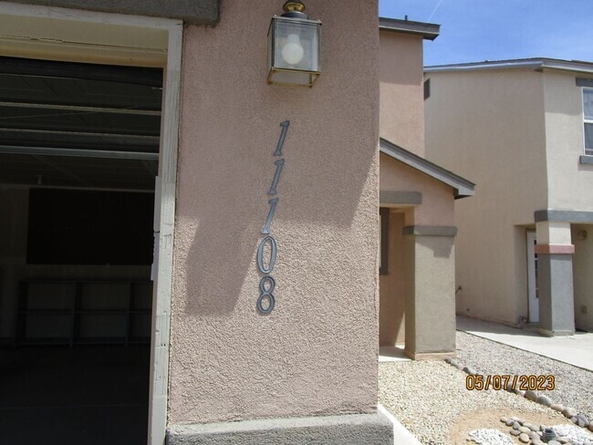 Building Photo - NW Ventana Ranch 3Bedrooms, 2 1/2 Bath, 15... Rental