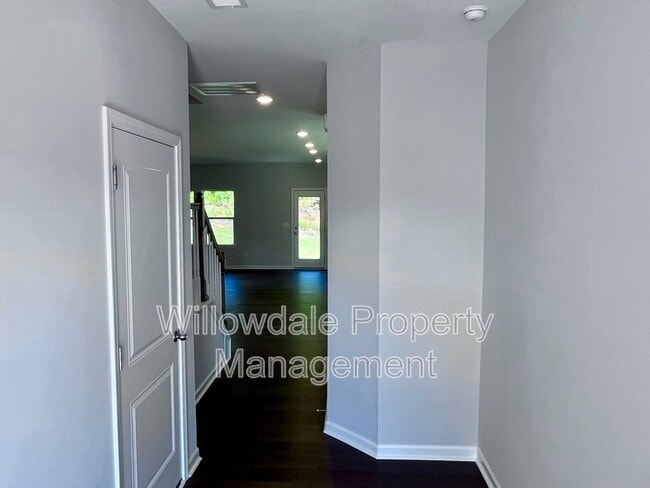 Photo - 5118 Cambrey Dr