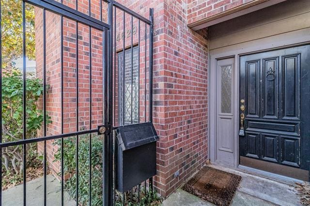 Photo - 4629 Washburn Ave