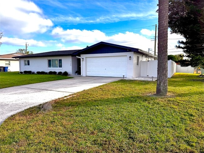 Photo - 2109 Academy Dr