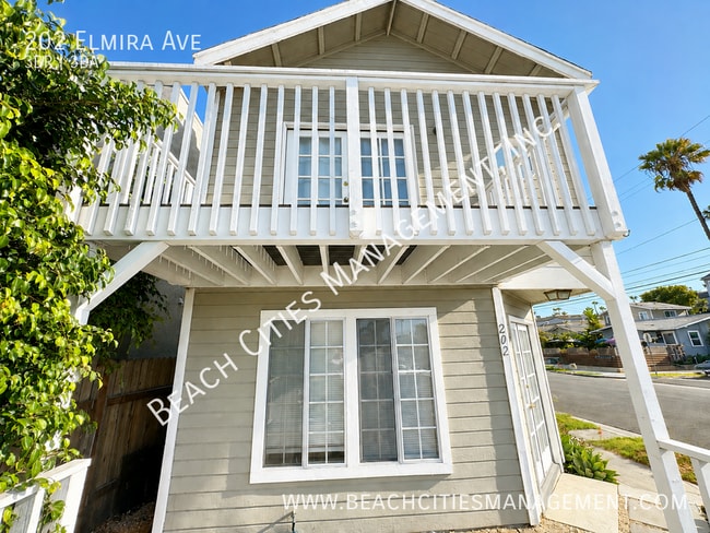Photo - 202 Elmira Ave