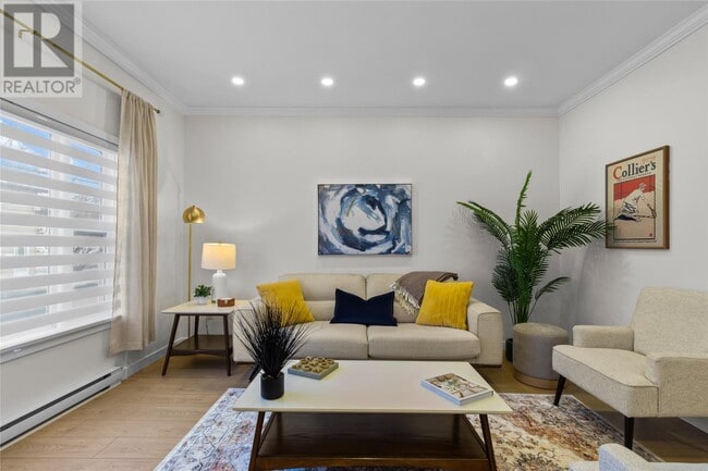 Photo - 14 Cavell Ave