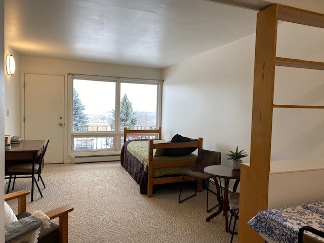 Photo - Hudson Heights Studio Apartments
