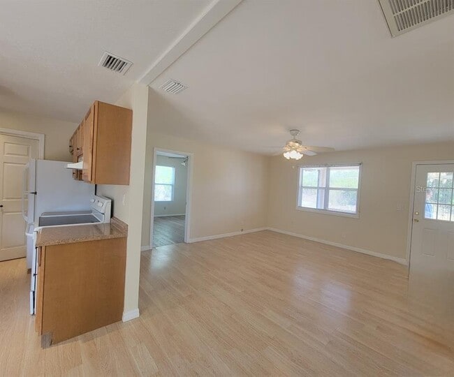 Photo - 1099 Riggs St