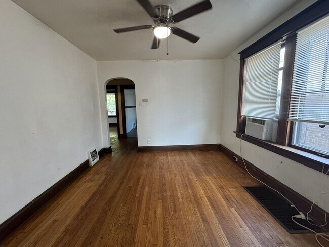 Photo - Lovely 2 Bedroom / 1 Bath for Rent - Section 8 Welcome