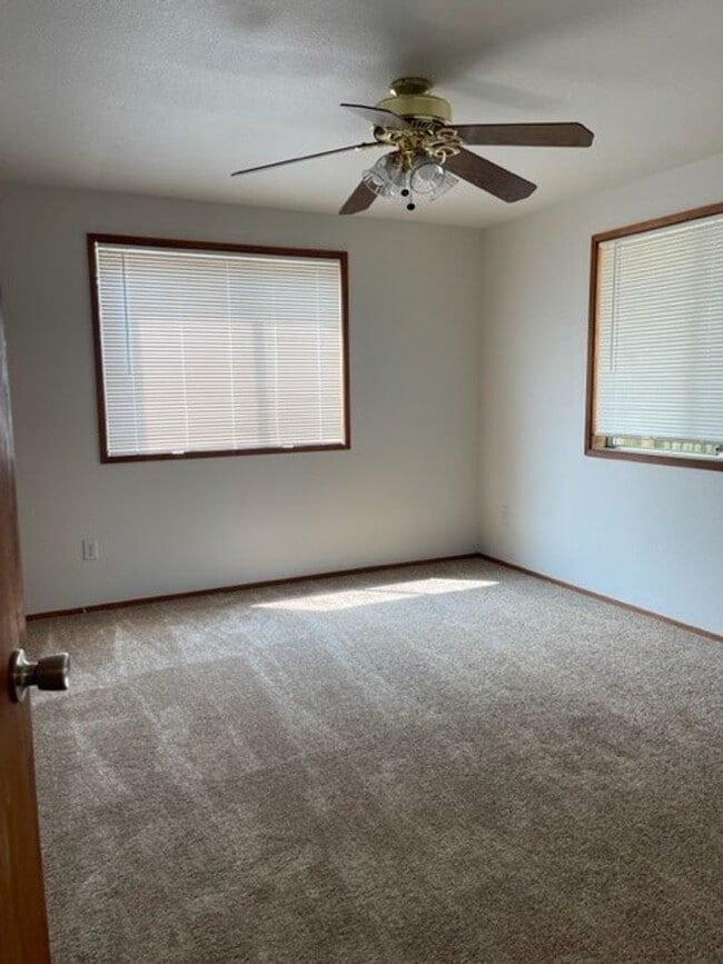 Photo - S164 Unit S164-B