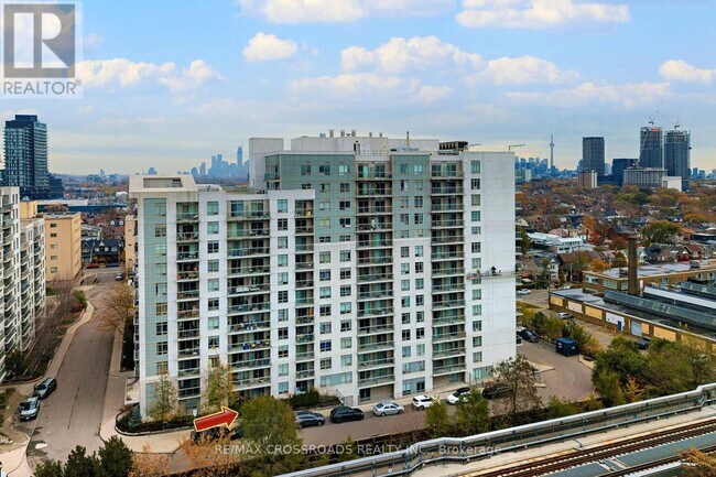 Photo - 812 Lansdowne Ave Unité 114