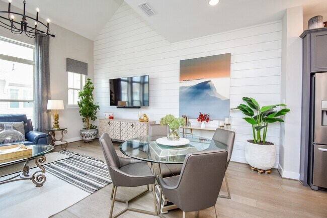 Photo - 10914 Brambling Wood Dr