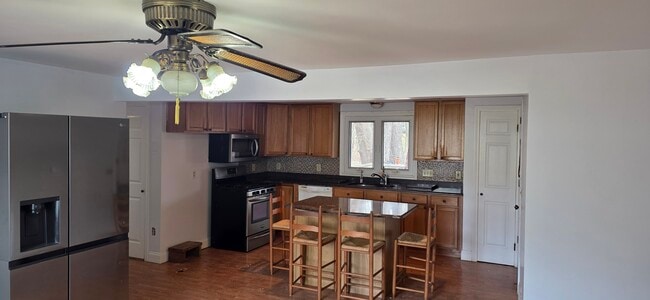 Photo - 32 Theresa St Unit Left