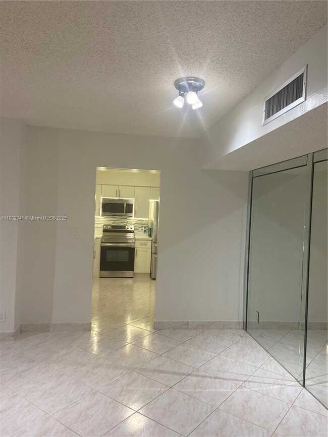 Photo - 1301 NE 7th St Unit 106