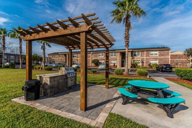 Sea Oats Apartments