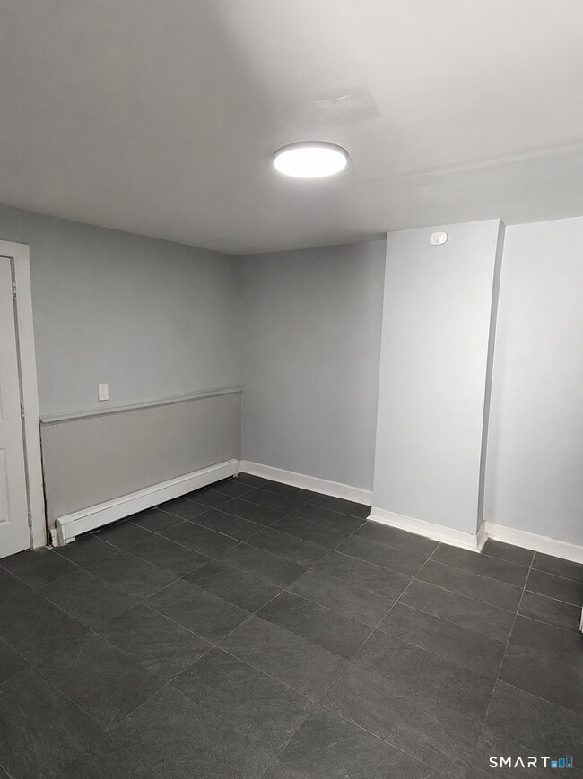 Photo - 982 Pembroke St Unit 2L
