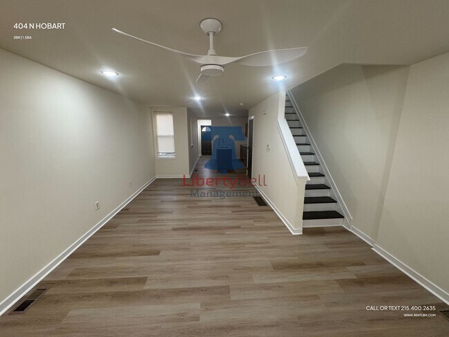 Photo - 404 N Hobart St