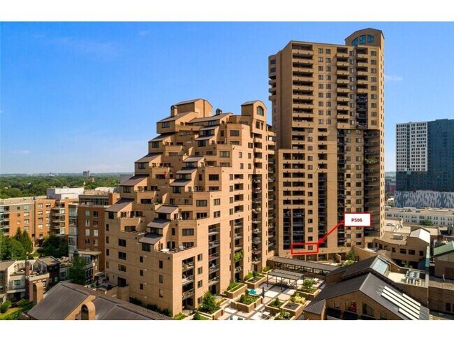 Building Photo - 20 NE 2nd St Unit P506 Rental