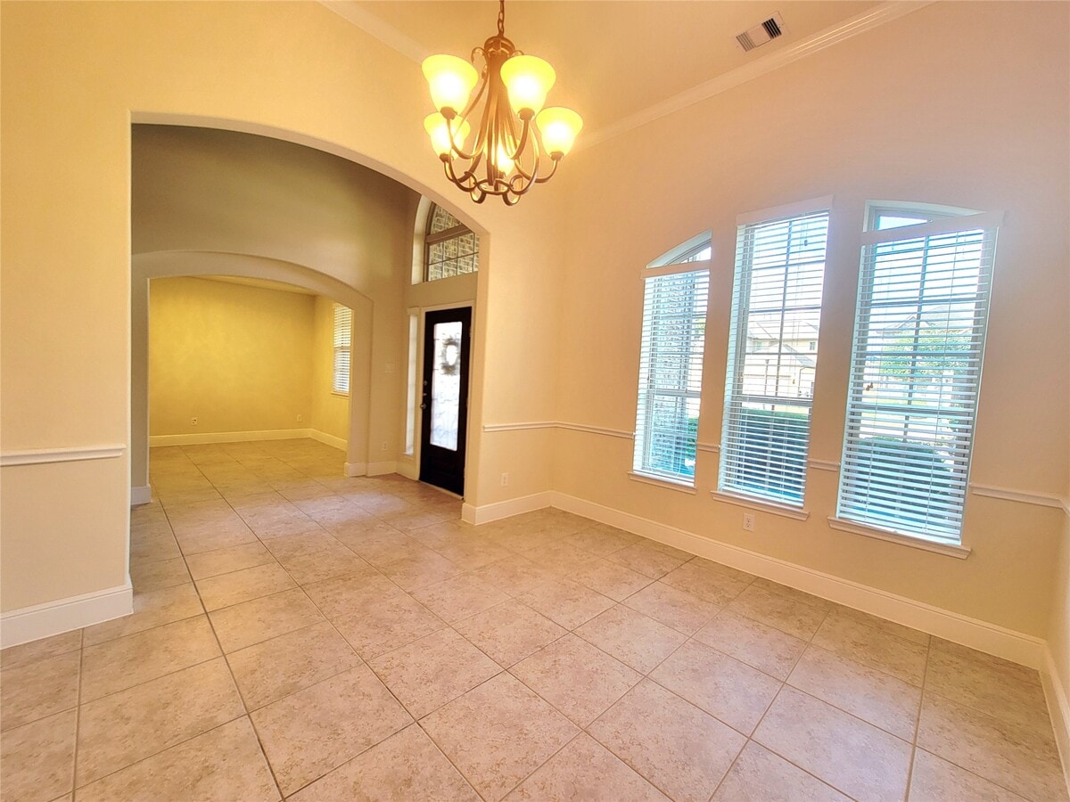 Photo - 5822 Crawford Hill Ln