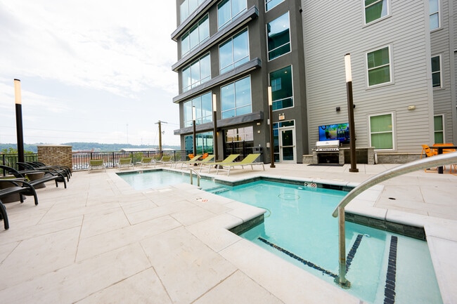 Photo - Marshall on 3rd