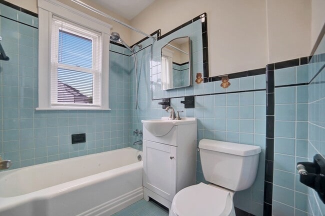 Photo - 10 Bedford St Unit 1