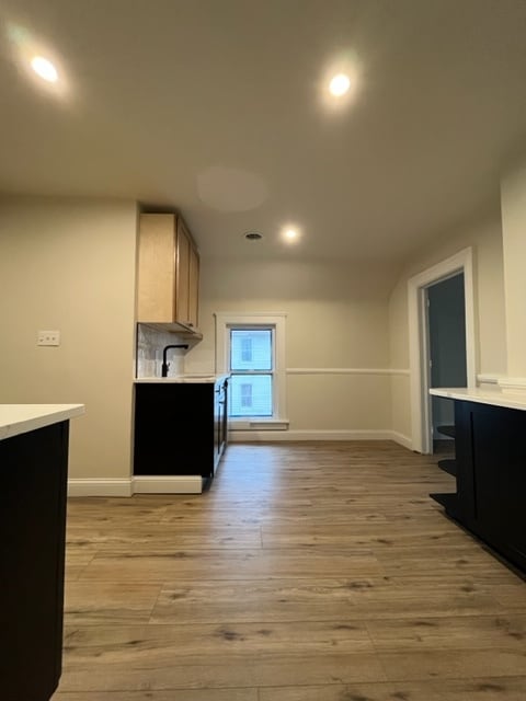 Kitchen - 1380 E 43rd St Unit UP