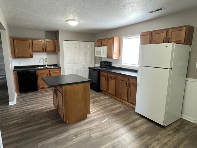 Photo - 624 Kimberton Dr