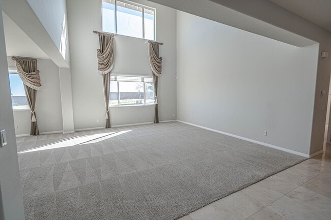 Photo - Stunning 4-Bedroom Home for Rent in Palmdale!