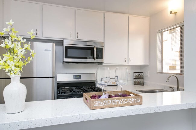Racquet Club Apartments