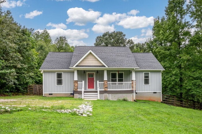 Building Photo - Modern Country Living in Goochland – 3 Bedroom Home on 1.85 Acres