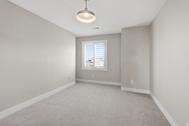 Photo - 1888 Palomino Cir
