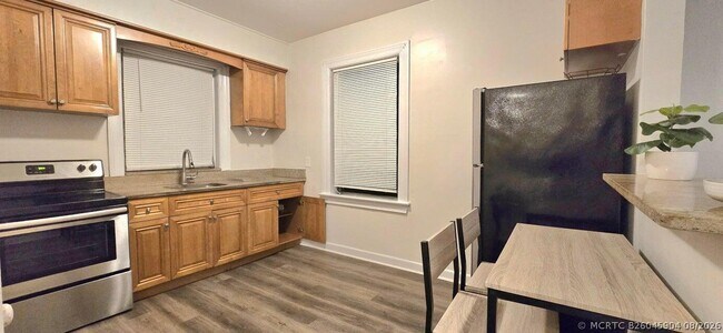 333 Walton Blvd Unit 3