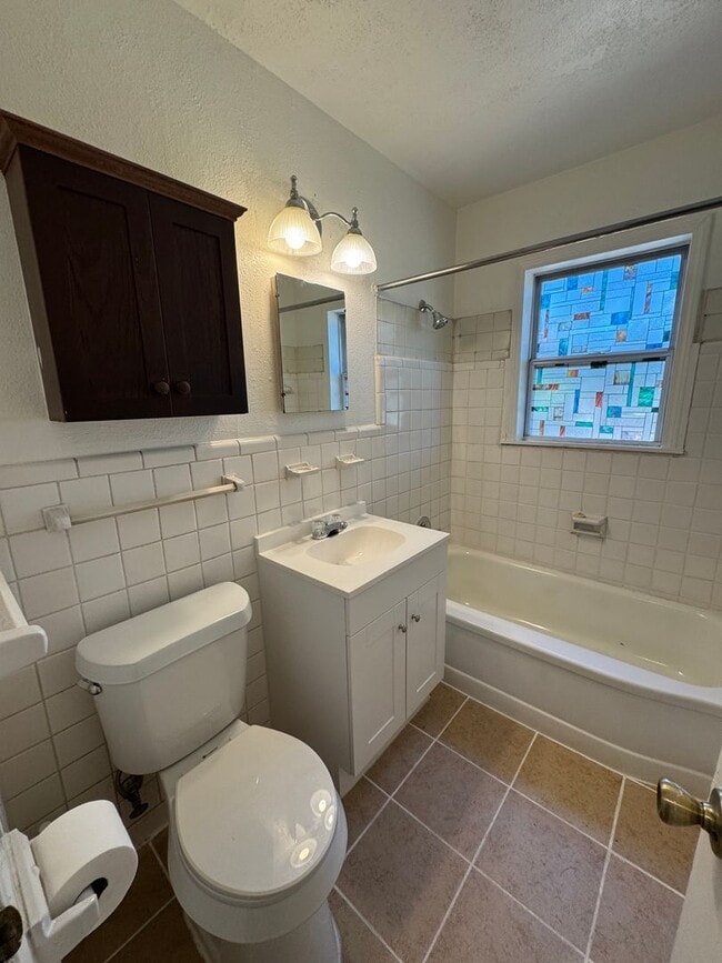 Photo - Newly remodeled 2 bed 1 bath walking dista...