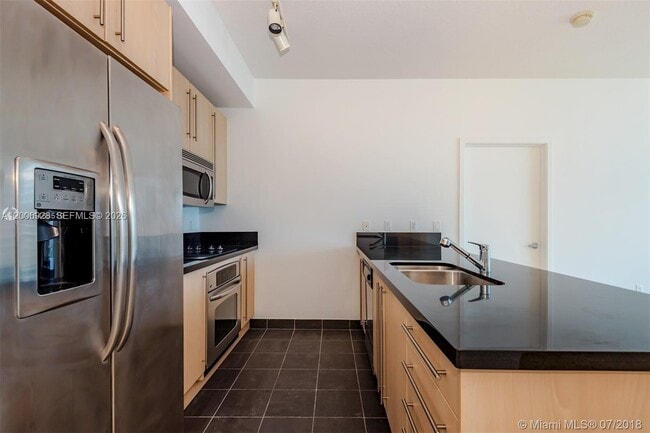 Photo - 79 SW 12th St Unit 1903