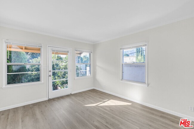 Photo - 1042 Sonora Ave Unidad B