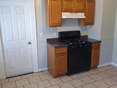 Photo - 355 Sherman Ave Unit #3