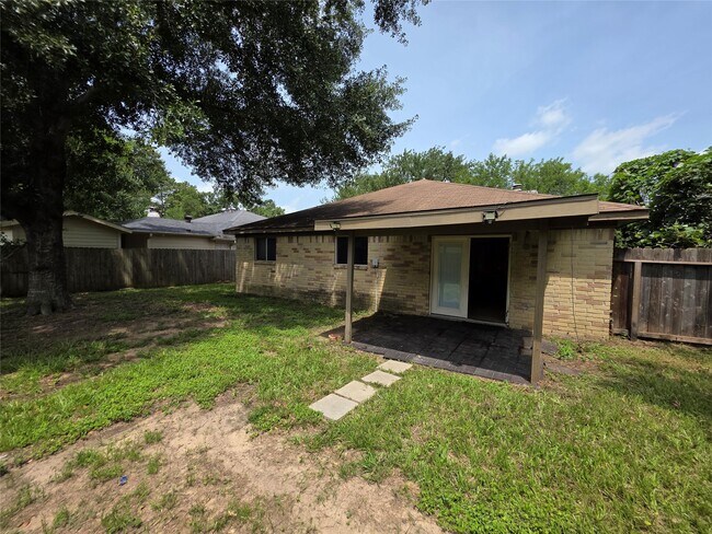 Photo - 22543 Market Square Ln