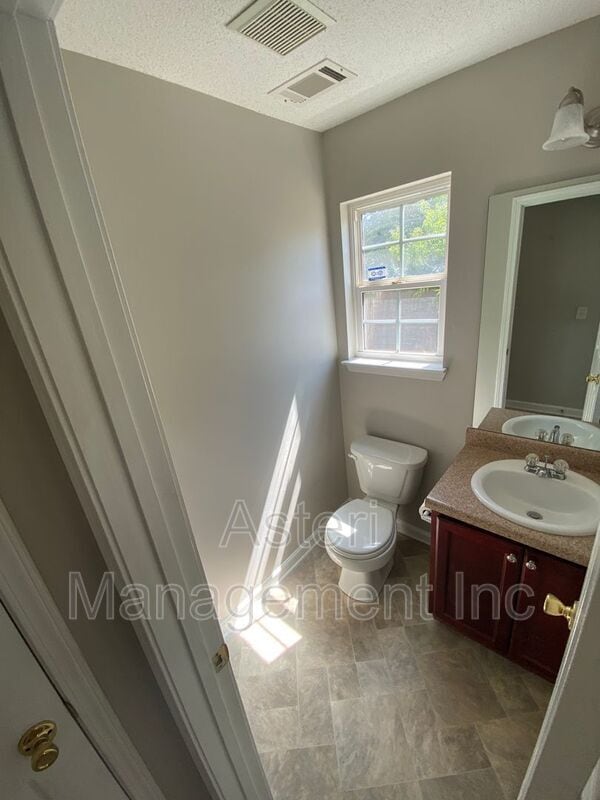 Photo - 118 Faybrook Dr