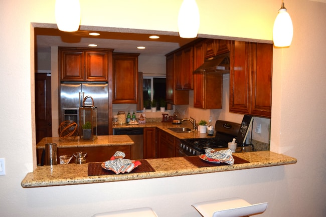 Photo - 2318 E Flower St
