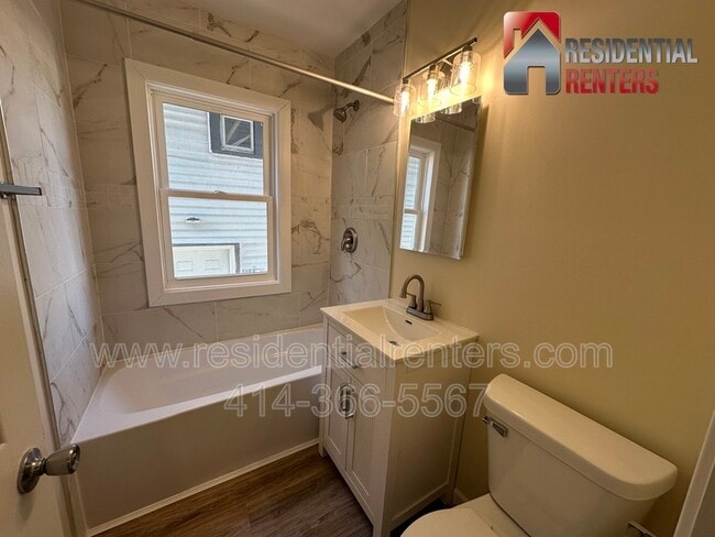 Photo - 4048 N 7th St Unidad Lower
