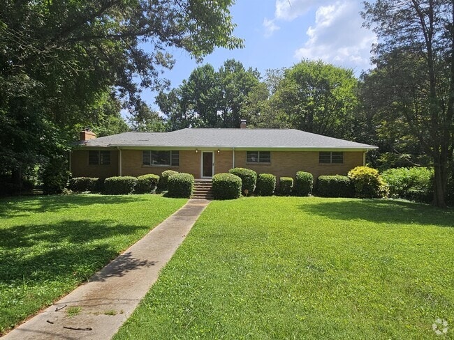 Building Photo - 7604 Shady Ln Rental