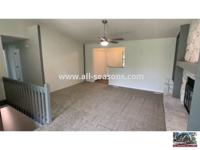 Photo - Magnificent rancher with partially finishe...