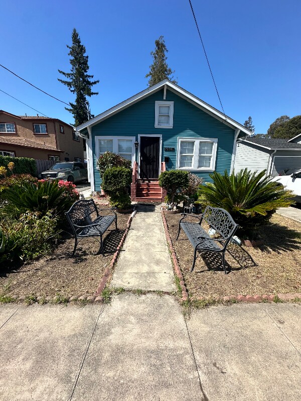 Photo - 22581 Pearl Ave Apartment Unit 25581