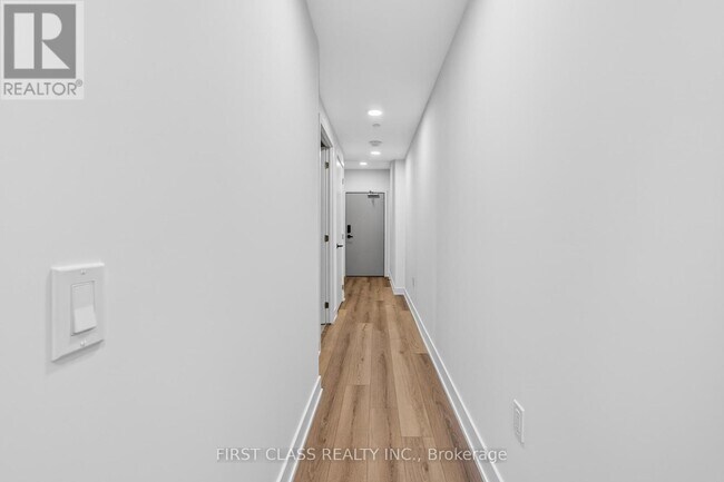 Photo - 758 Dovercourt Rd Unit 610