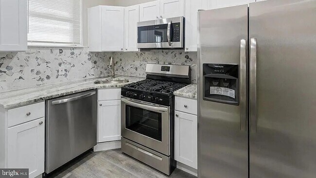 Photo - 2336 Pierce St