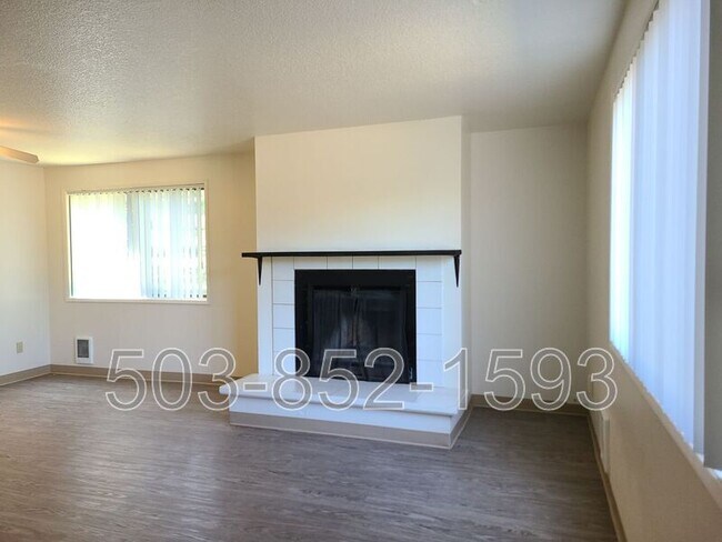 Photo - 2326 21st Pl Unit B